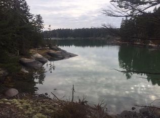 171 Young Rd, Vinalhaven, ME 04863