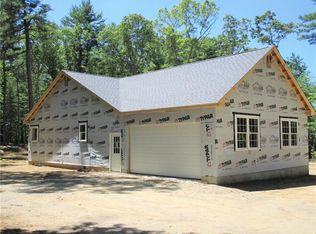 16 Bigelow Rd, Johnston, RI 02919