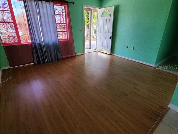 4th image of 4822 Lanette St