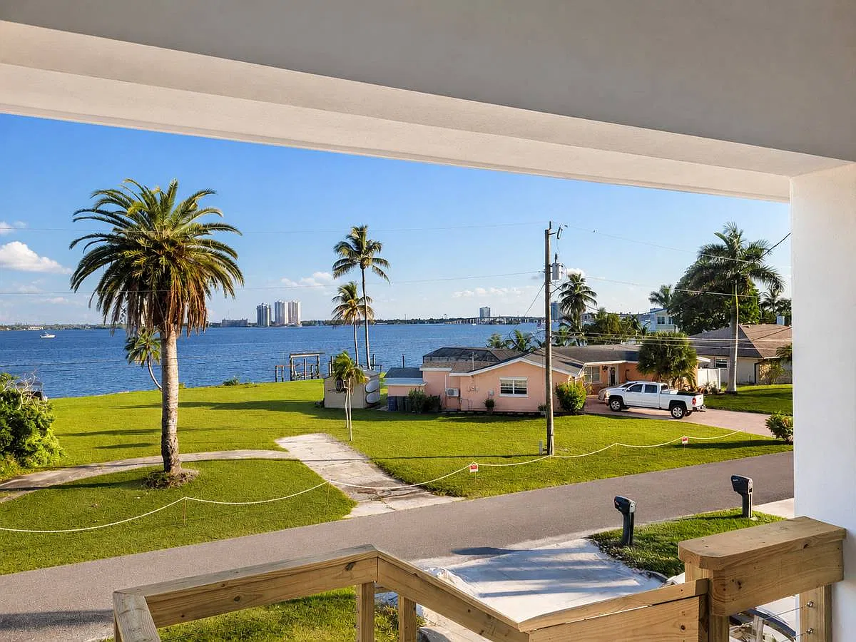 4 bed, 1724 sqft, $3,000 — Photo 4