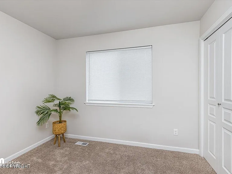 171 Willow View Cir — Photo 12