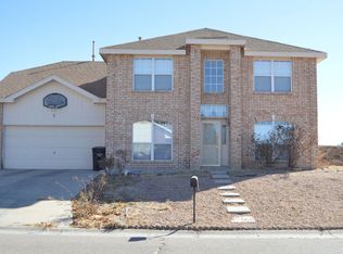 42 Juniper Ave, Los Lunas, NM 87031