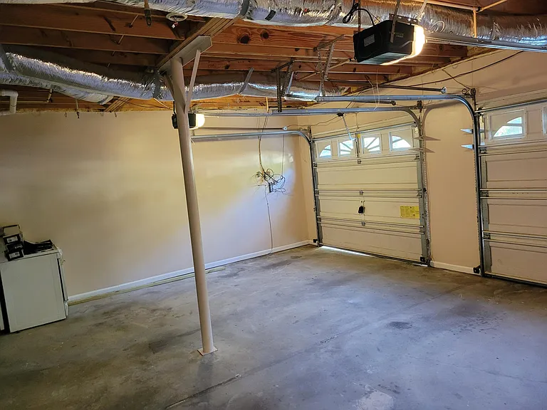 6286 Wellington Ct — Photo 65