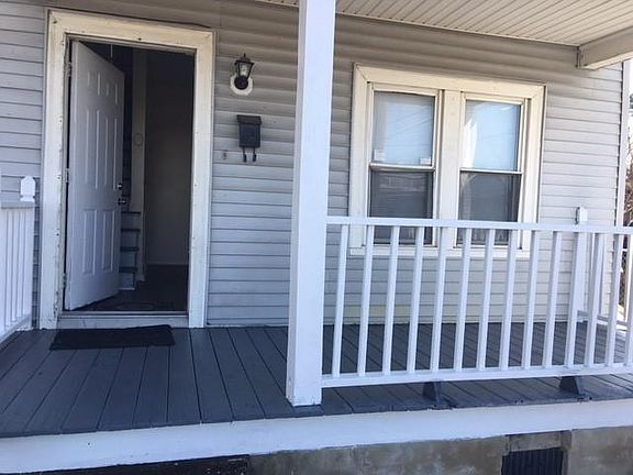 2nd image of 2700 Killam Ave