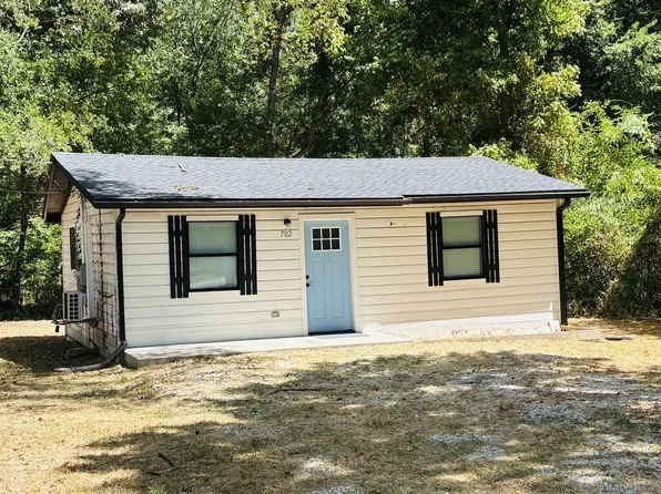 702 Maxwell St, Lufkin, TX 75901