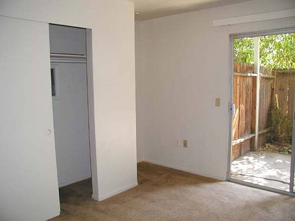 Bedrm Doors to patio