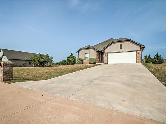 2nd image of 13112 Huntington Dr