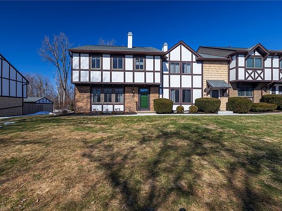 3rd image of 169 New Wickham Dr