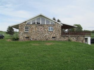 12719 Ketchum Rd, Lawtons, NY 14091