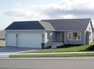 591 Elk Loop, Sequim, WA 98382