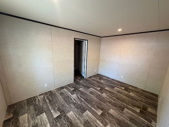 5th image of 2430 Mary Street Site #102