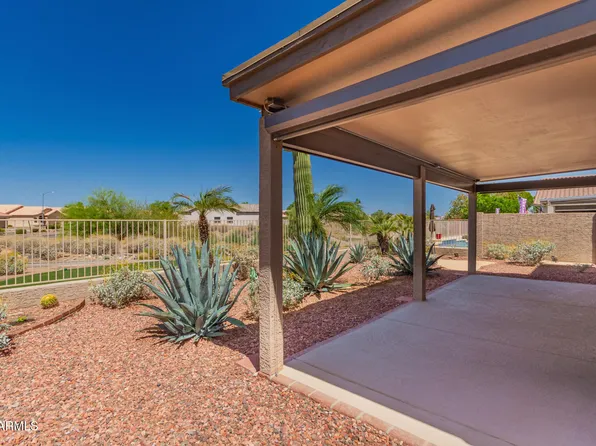 11543 W SANDSNAKE Court, Surprise, AZ 85378