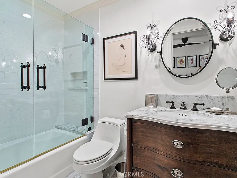 1010 Emerald Bay — Photo 47
