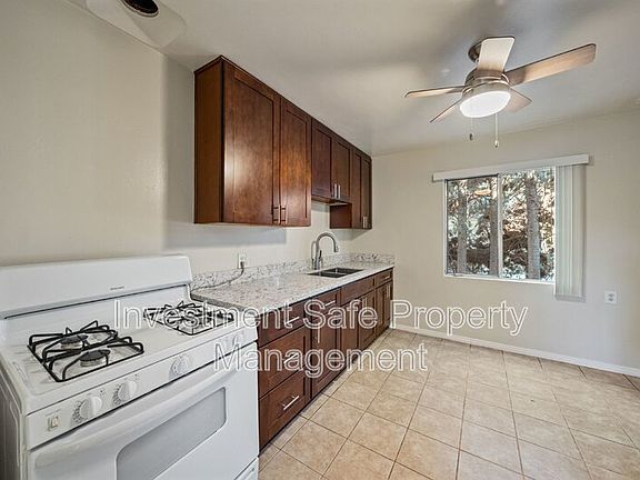 5th image of 237 W Park Ave