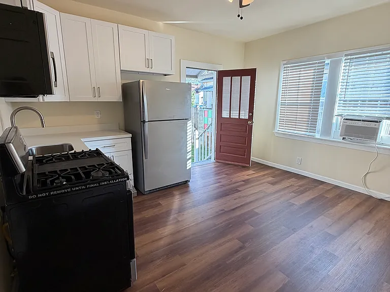 336 Harding St #B — Photo 5