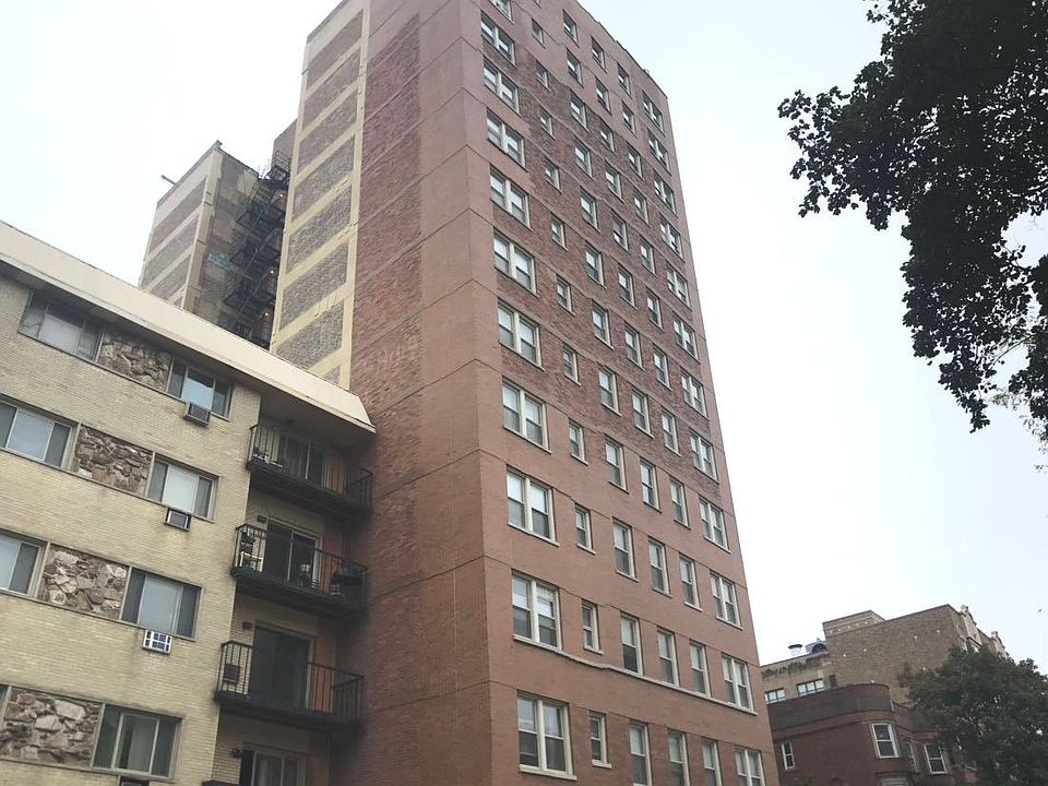 1st image of 5400 S Harper Ave Unit 1204