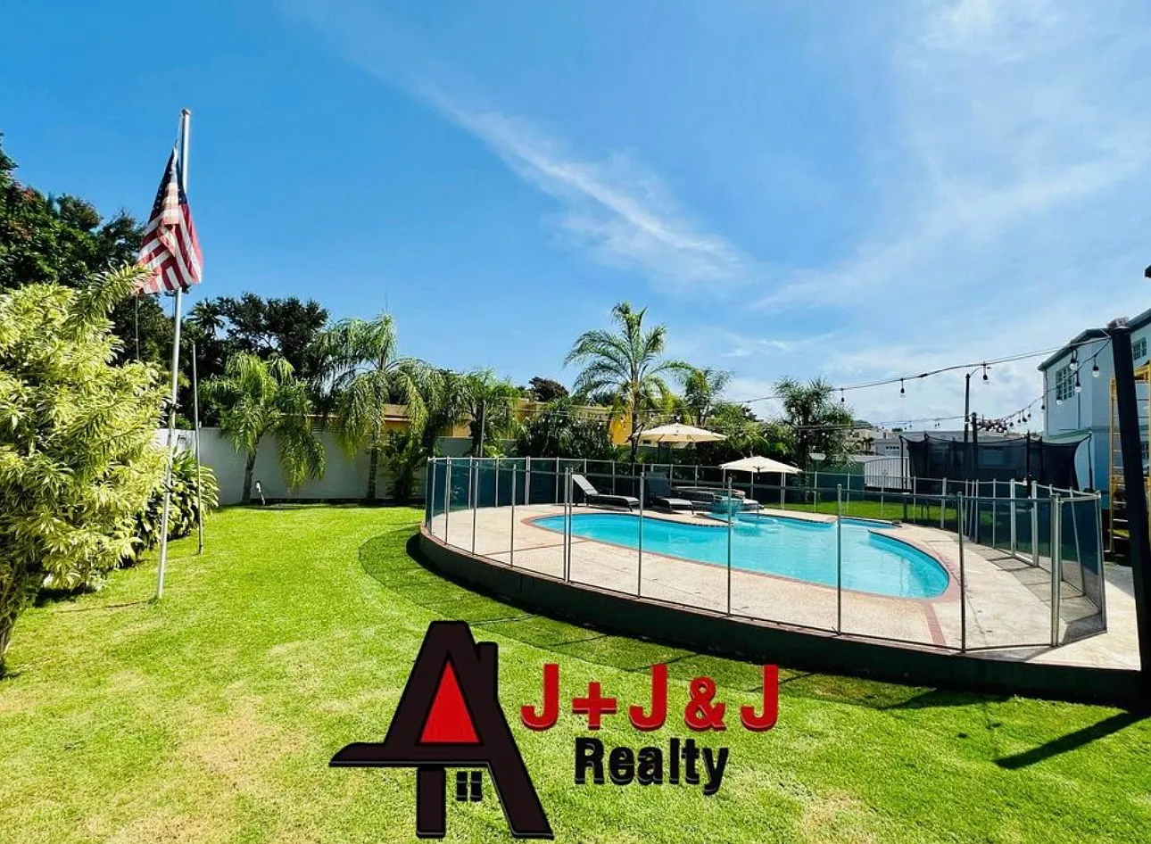 6 bed, 5.5 bath, 2500 sqft, $5,000 — Photo 3