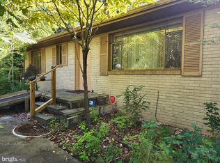 18933 Barnette Cir, Triangle, VA 22172