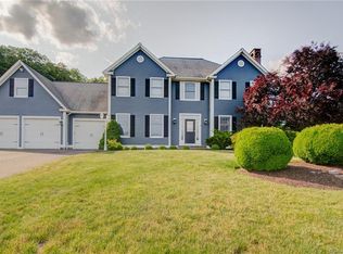 84 Pondview Ln, Bristol, CT 06010