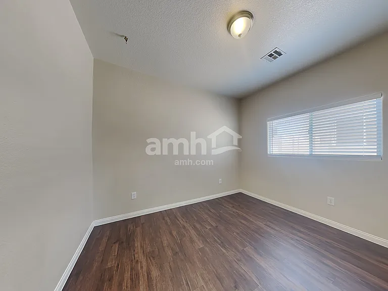6709 Sand Swallow St — Photo 17