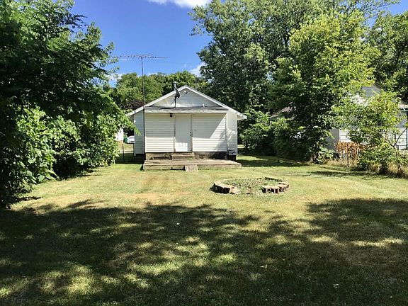 4th image of 213 14th St N