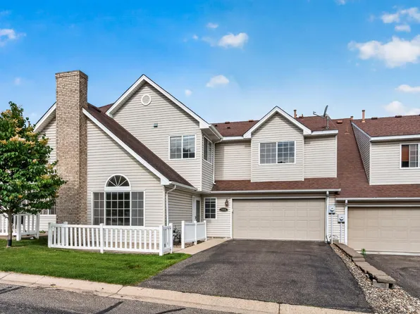 7258 Brittany Ln #35, Inver Grove Heights, MN 55076