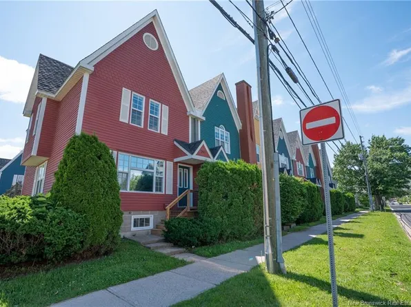 296 Brunswick St, Fredericton, NB E3B 1G9