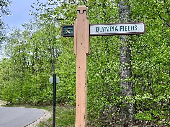2nd image of V/l 151 Olympia Flds Lot 151
