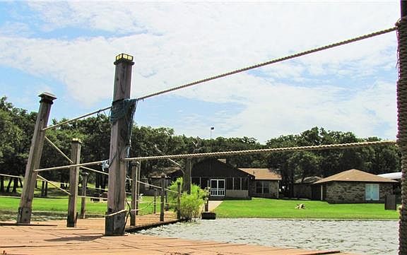 4th image of 151 Cortez Dr