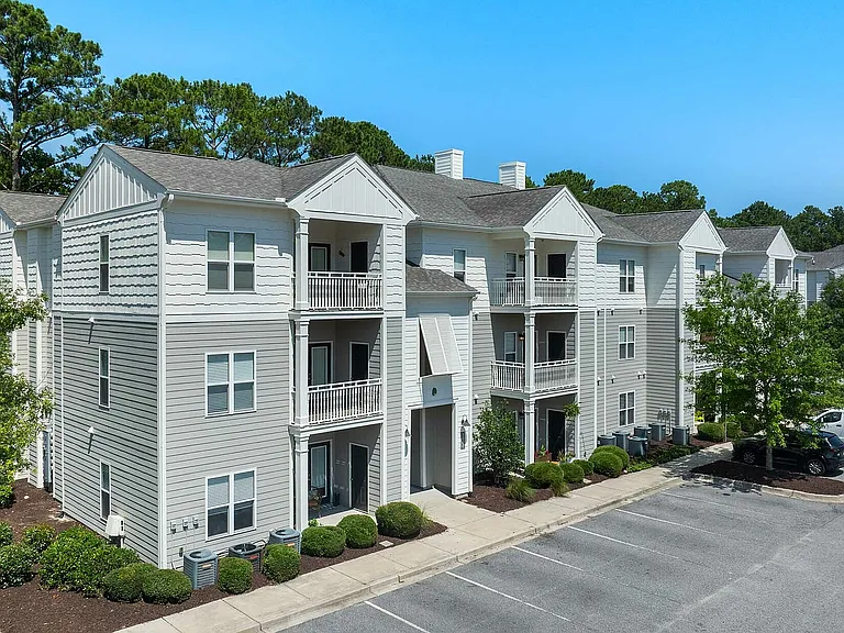 The Apartments at Shade Tree