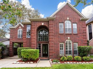 4328 Verone St, Bellaire, TX 77401