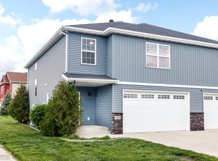 4361 55th St S, Fargo, ND 58104
