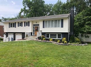 8310 Bound Brook Ln, Alexandria, VA 22309