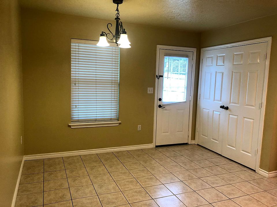 1st image of 111 Bolero Way