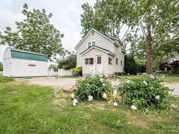 9485 Stony Creek Rd, Milan, MI 48160