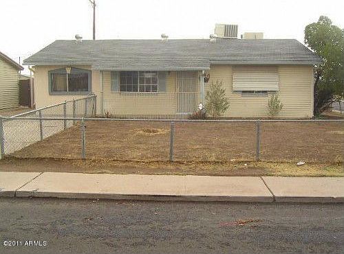 4th image of 2637 N 48th Ln