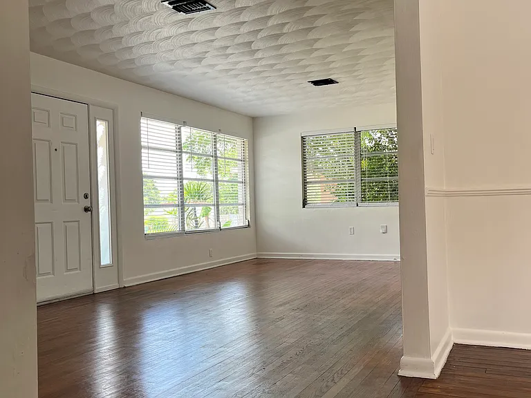 1317 Elizabeth Ave — Photo 16