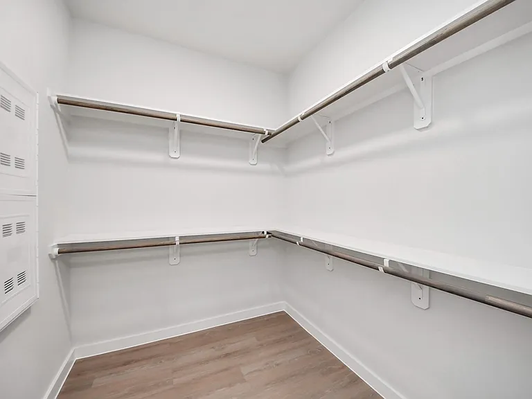 7411 Leighton Meadow Ln — Photo 35