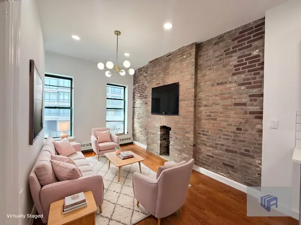 573 Vanderbilt Avenue image 1 of 25