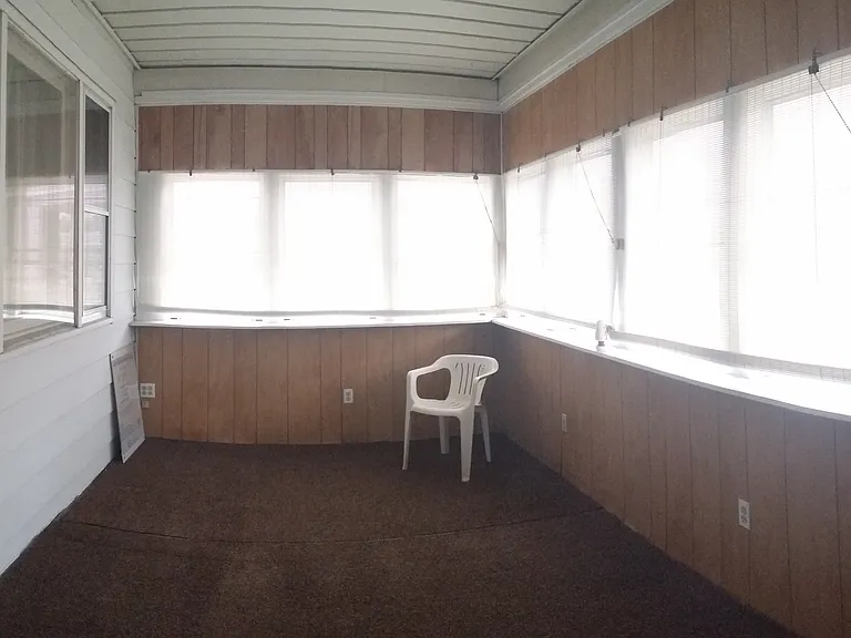 410 Dorrance St — Photo 13