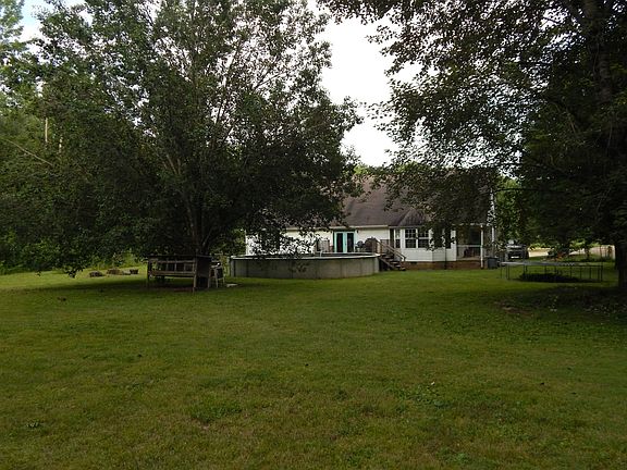 4th image of 199 Cedar Ln