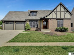 6844 Wildrye Rd, Lincoln, NE 68521