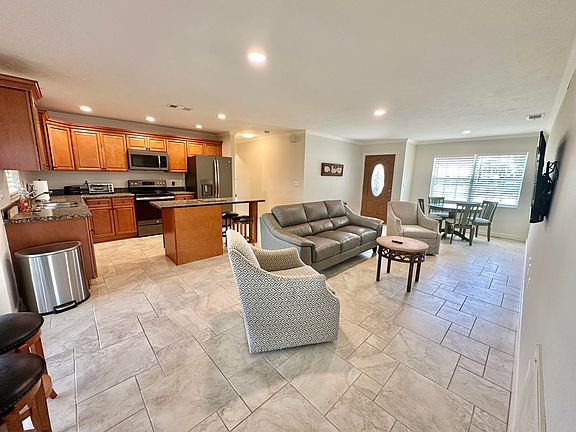 5th image of 126 Lake Francis Dr