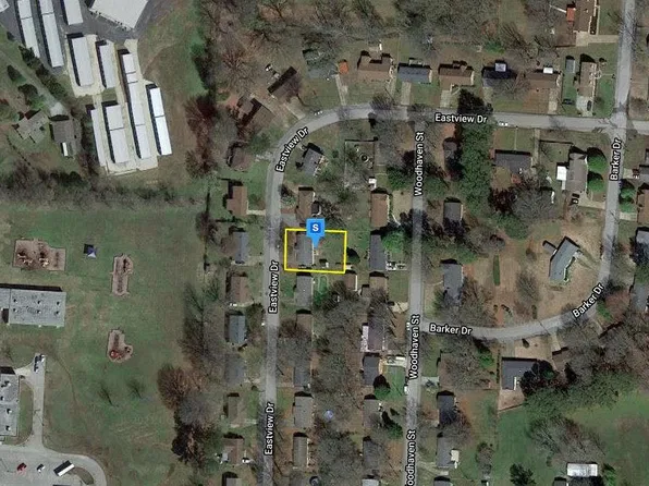 1526 Eastview Dr, Humboldt, TN 38343