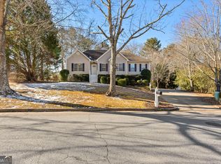 61 Pebble Creek Dr, Newnan, GA 30265