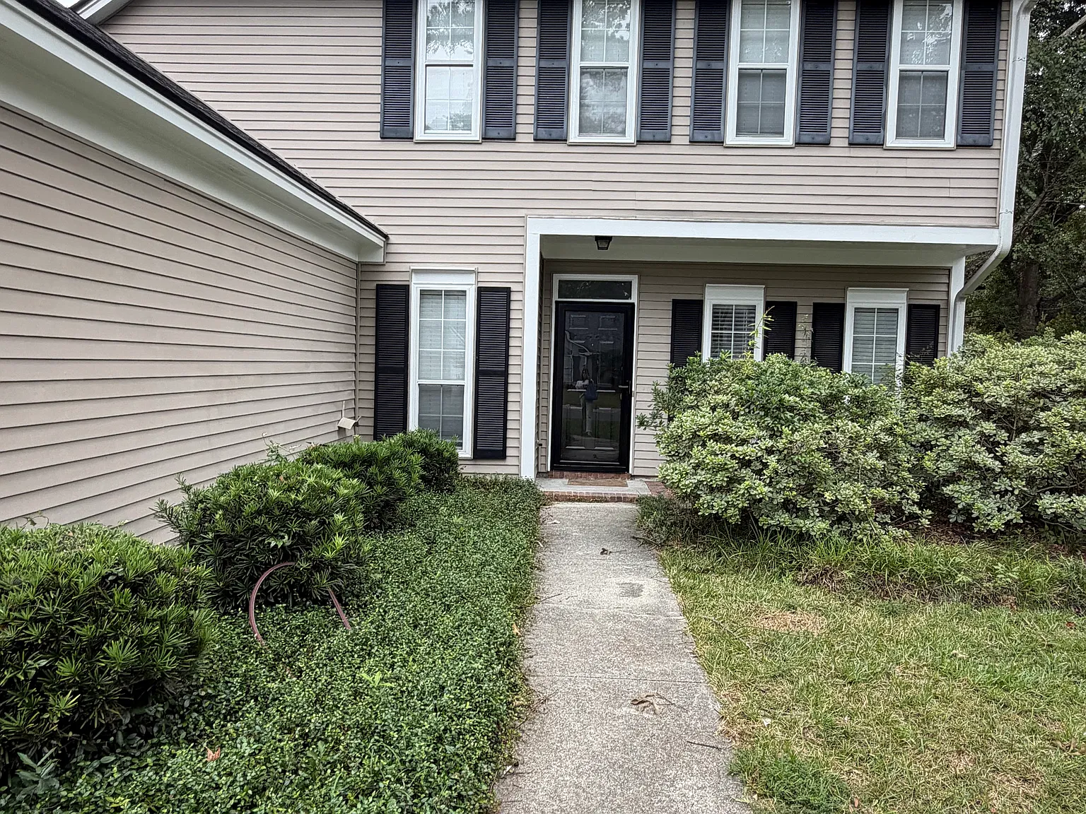 3 bed, 2.5 bath, 1750 sqft, $3,500 — Photo 2
