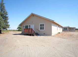 4518 Mountain View Rd, Hughson, CA 95326