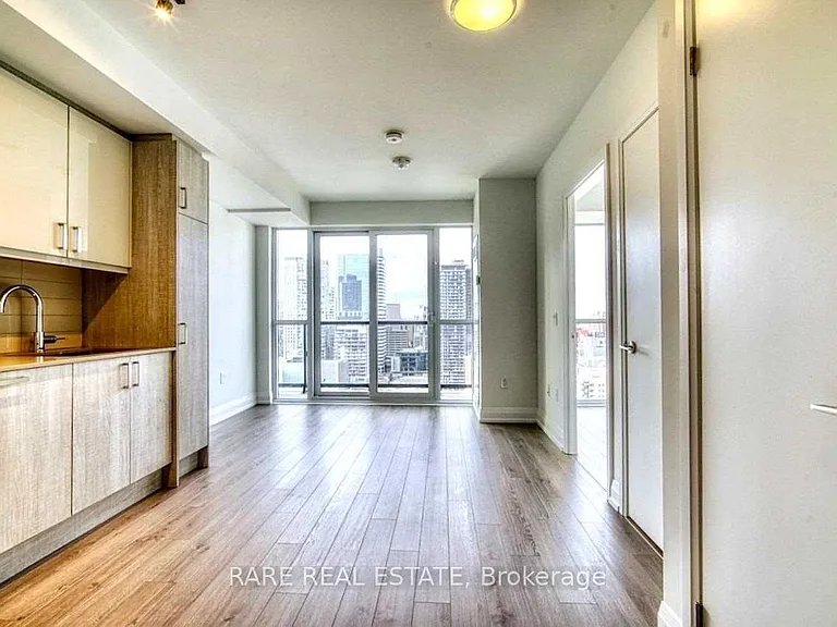 77 Mutual St #2707 — Photo 3