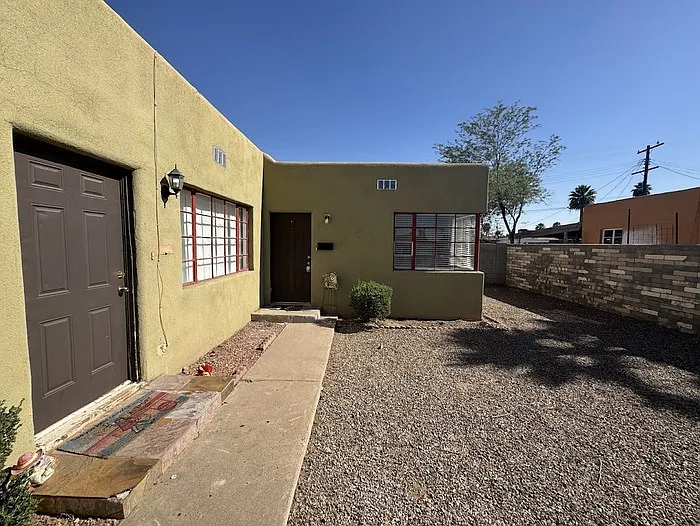 1315 W Clarendon Ave #3 — Photo 14