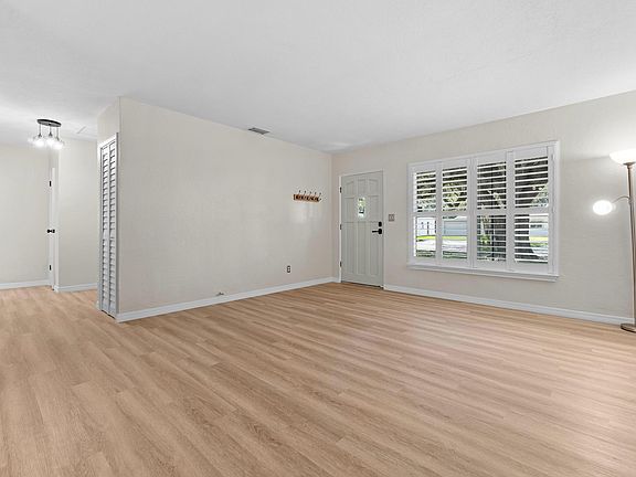 5th image of 5413 13th Ave N